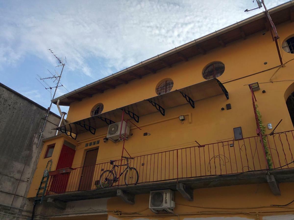 21House - Appartamento 1 Busto Arsizio Esterno foto